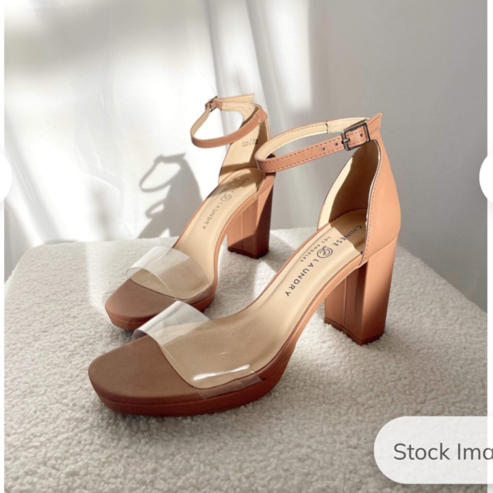 NWOT Chinese Laundry Heel